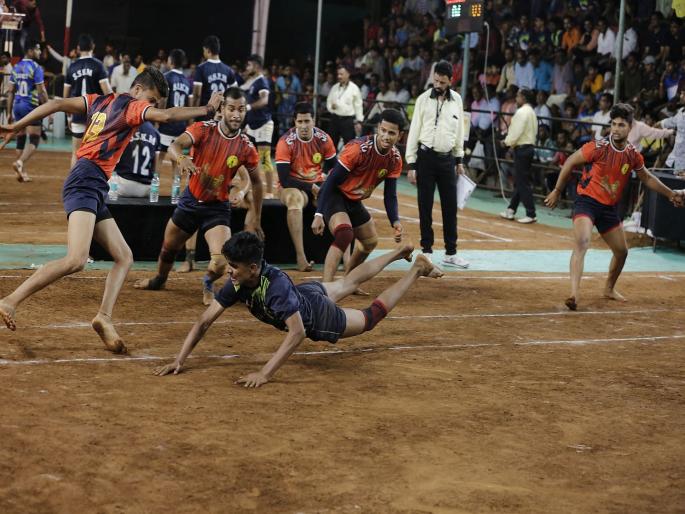 Everyone is excited about the winner, the increased team kabbadi will be participating for the first time | विजेत्याबाबत सगळ्यांनाच उत्कंठता, वाढीव संघ पहिल्यांदाच सहभागी होणार Everyone is excited about the winner, the increased team kabbadi will be participating for the first time | विजेत्याबाबत सगळ्यांनाच उत्कंठता, वाढीव संघ पहिल्यांदाच सहभागी होणार