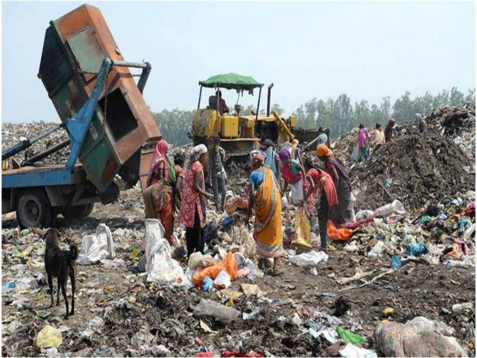 pimpari-chinchwad Dispute between societies and contractors over wet waste collection | ओला कचरा उचलण्यावरून सोसायट्या आणि ठेकेदारांमध्ये वादावादी