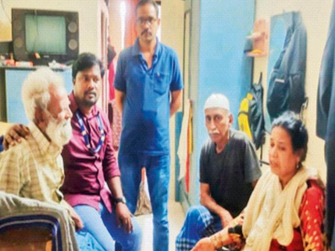 Father has been missing for two months, but no complaints... emotional stroy | दोन महिन्यांपासून वडिलांचा पत्ता नाही, तरी तक्रार नाही... Father has been missing for two months, but no complaints... emotional stroy | दोन महिन्यांपासून वडिलांचा पत्ता नाही, तरी तक्रार नाही...