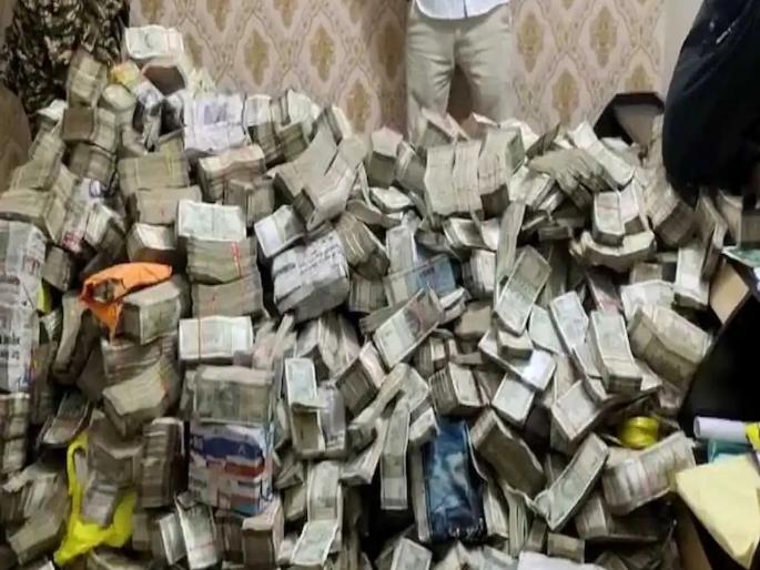 30 crore found in the servant of Jharkhand minister Alamgir Alam's private secretary | १५ हजार सॅलरी, १० हजारांची लाच अन् घरी सापडले ३० कोटी; वाचा इनसाईड स्टोरी
