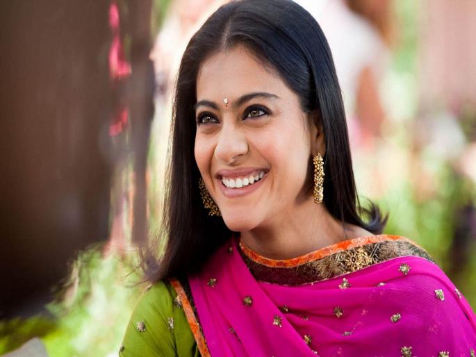 What happened was that Kajol suddenly started to break out; Read on to know ... | असं काय झालं की, काजोल अचानक करू लागली भांगडा; जाणून घेण्यासाठी वाचा... What happened was that Kajol suddenly started to break out; Read on to know ... | असं काय झालं की, काजोल अचानक करू लागली भांगडा; जाणून घेण्यासाठी वाचा...