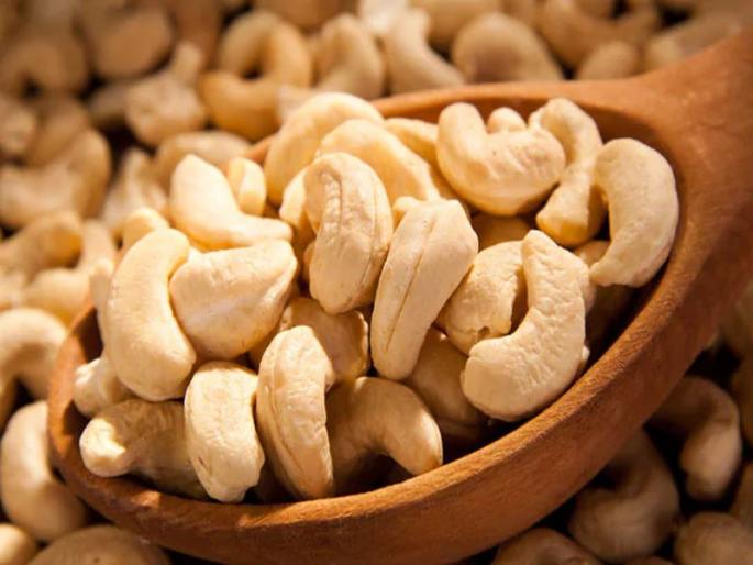 Ratnagiri: New policy for cashew processing industry, meeting in Mumbai | रत्नागिरी : काजू प्रक्रिया उद्योगासाठी नवीन धोरण, मुंबईत बैठक Ratnagiri: New policy for cashew processing industry, meeting in Mumbai | रत्नागिरी : काजू प्रक्रिया उद्योगासाठी नवीन धोरण, मुंबईत बैठक
