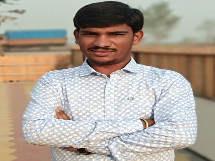 Municipal corporation has not given one million to Kakasaheb Shinde family ...! | महानगरपालिकेने काकासाहेब शिंदे कुटुंबियांना दहा लाख दिलेच नाहीत...! Municipal corporation has not given one million to Kakasaheb Shinde family ...! | महानगरपालिकेने काकासाहेब शिंदे कुटुंबियांना दहा लाख दिलेच नाहीत...!
