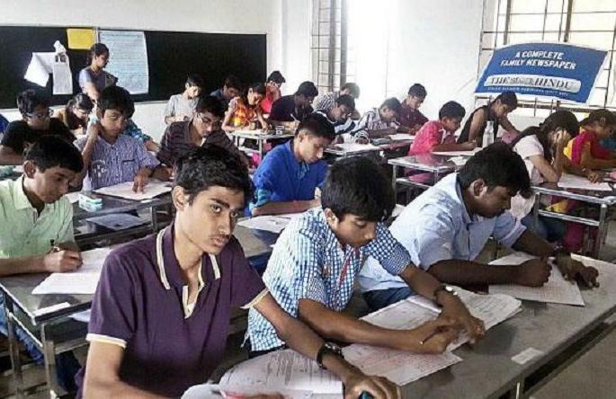 Aptitude test is unnecessary 'Kalakal' in Nagpur | नागपुरात कल चाचणीची विनाकारण ‘कलकल’ Aptitude test is unnecessary 'Kalakal' in Nagpur | नागपुरात कल चाचणीची विनाकारण ‘कलकल’