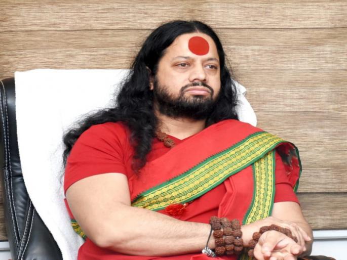 Controversial statements that will cause religious discord Case filed against Kalicharan Maharaj in Baramati | हिंदू जनगर्जना मोर्चात आक्षेपार्ह वक्तव्य; बारामतीत कालीचरण महाराजांविरोधात गुन्हा दाखल Controversial statements that will cause religious discord Case filed against Kalicharan Maharaj in Baramati | हिंदू जनगर्जना मोर्चात आक्षेपार्ह वक्तव्य; बारामतीत कालीचरण महाराजांविरोधात गुन्हा दाखल