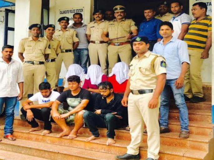 Sex racket exposed in Kalangat borders | कळंगुट किनारी भागातील सेक्स रॅकेटचा पर्दाफाश Sex racket exposed in Kalangat borders | कळंगुट किनारी भागातील सेक्स रॅकेटचा पर्दाफाश