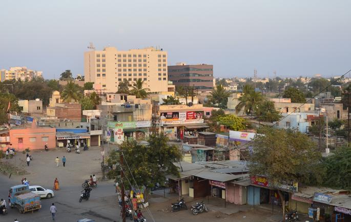 I cut ... the story of changing climates; Kalyan town colony of Kargil warrior, military and successful talent sportspersons | मी कात टाकली...बदलत्या वस्तींची कहाणी; कारगिल युद्धातील शिलेदार, फौजदार अन् यशस्वी गुणवान क्रीडापटूंची कल्याण नगर वसाहत I cut ... the story of changing climates; Kalyan town colony of Kargil warrior, military and successful talent sportspersons | मी कात टाकली...बदलत्या वस्तींची कहाणी; कारगिल युद्धातील शिलेदार, फौजदार अन् यशस्वी गुणवान क्रीडापटूंची कल्याण नगर वसाहत