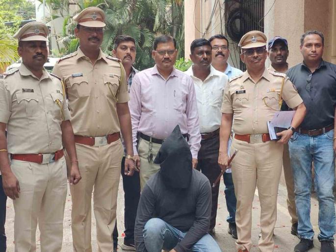 A message to a friend led to the murder of an elderly woman; Police arrested the accused in just eight hours | मित्राला केलेल्या मेसेजमुळे वृद्धेच्या हत्येचे फुटले बिंग; अवघ्या आठ तासाच पोलिसांनी केली आरोपीला अटक A message to a friend led to the murder of an elderly woman; Police arrested the accused in just eight hours | मित्राला केलेल्या मेसेजमुळे वृद्धेच्या हत्येचे फुटले बिंग; अवघ्या आठ तासाच पोलिसांनी केली आरोपीला अटक