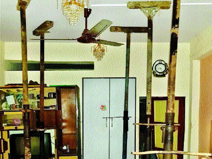 Dombivli redevelopment stuck for cluster? | क्लस्टरसाठी रखडला डोंबिवलीतील पुनर्विकास? Dombivli redevelopment stuck for cluster? | क्लस्टरसाठी रखडला डोंबिवलीतील पुनर्विकास?