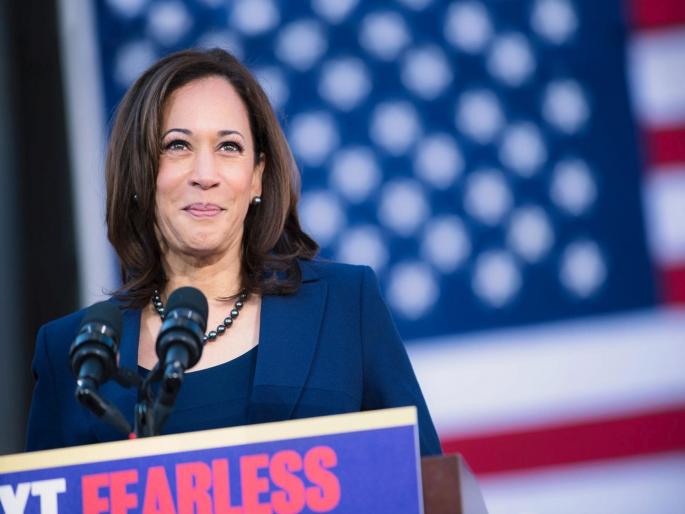 Biden Vice president pick Kamala Harris chosen as running mate | भारतीय वंशाच्या कमला हॅरिस अमेरिकेच्या उपाध्यक्षपदाच्या उमेदवार; डेमोक्रॅटिक पक्षाकडून नावाची घोषणा Biden Vice president pick Kamala Harris chosen as running mate | भारतीय वंशाच्या कमला हॅरिस अमेरिकेच्या उपाध्यक्षपदाच्या उमेदवार; डेमोक्रॅटिक पक्षाकडून नावाची घोषणा