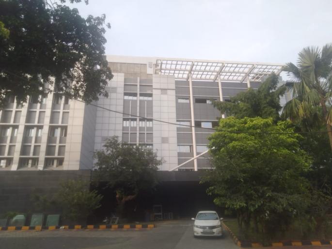 Public Interest Litigation in High Court to start kamgar Hospital in Andheri | अंधेरीतील कामगार हॉस्पिटल सुरु करण्यासाठी उच्च न्यायालयात जनहित याचिका  Public Interest Litigation in High Court to start kamgar Hospital in Andheri | अंधेरीतील कामगार हॉस्पिटल सुरु करण्यासाठी उच्च न्यायालयात जनहित याचिका