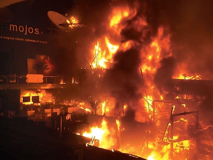 Kamala Mill Fire: The report of 'that' FSI scam still awaits | कमला मिल आग: ‘त्या’ एफएसआय घोटाळ्याच्या अहवालाची प्रतीक्षा अजूनही कायम Kamala Mill Fire: The report of 'that' FSI scam still awaits | कमला मिल आग: ‘त्या’ एफएसआय घोटाळ्याच्या अहवालाची प्रतीक्षा अजूनही कायम