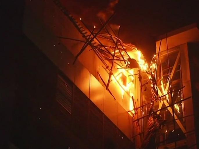 Fire brigade fire in Kamala Mill compound due to hookah? | #KamalaMillsFire -हुक्का पिणा-यांमुळे कमला मिल कंपाऊंडमध्ये आग भडकली आग ? Fire brigade fire in Kamala Mill compound due to hookah? | #KamalaMillsFire -हुक्का पिणा-यांमुळे कमला मिल कंपाऊंडमध्ये आग भडकली आग ?