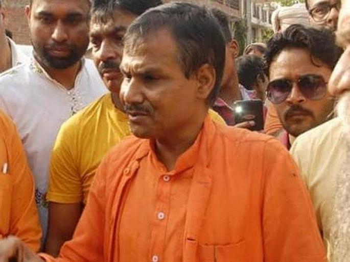 Hindu Mahasabha leader Kamlesh Tiwari shot dead in Lucknow | हिंदू महासभेचे नेते कमलेश तिवारींची हत्या, लखनऊमध्ये तणावाचे वातावरण Hindu Mahasabha leader Kamlesh Tiwari shot dead in Lucknow | हिंदू महासभेचे नेते कमलेश तिवारींची हत्या, लखनऊमध्ये तणावाचे वातावरण