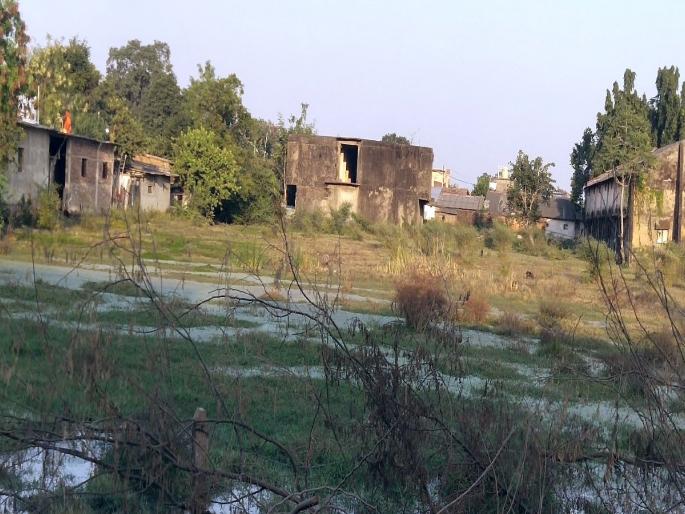 Kamathis underground drainage scheme is on hold for 12 years; 22 crore project went upto 32 crores | कामठीची भुयारी गटार योजना एक तपापासून थंडबस्त्यात; २२ कोटींचा प्रकल्प गेला ३२ कोटींवर Kamathis underground drainage scheme is on hold for 12 years; 22 crore project went upto 32 crores | कामठीची भुयारी गटार योजना एक तपापासून थंडबस्त्यात; २२ कोटींचा प्रकल्प गेला ३२ कोटींवर