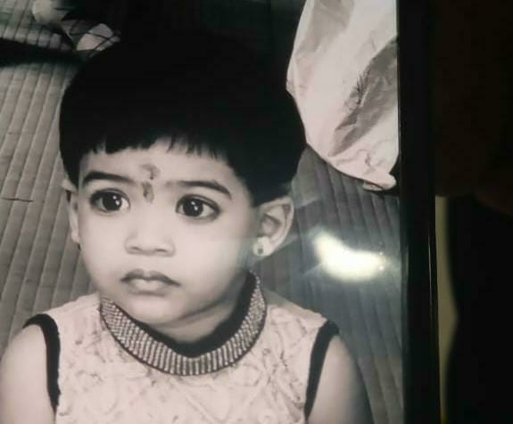 A two-year-old girl who came for Rakshabandhan drowned in water in koregaon | हृदयद्रावक! रक्षाबंधनासाठी आलेल्या दोन वर्षीय चिमुकलीचा पाण्यात बुडून मृत्यू A two-year-old girl who came for Rakshabandhan drowned in water in koregaon | हृदयद्रावक! रक्षाबंधनासाठी आलेल्या दोन वर्षीय चिमुकलीचा पाण्यात बुडून मृत्यू