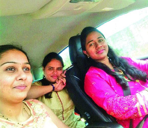  The journey of the Kanchan taxis: the journey of thousands of kilometers | कांचनच्या टॅक्सीची राज्यभर भ्रमंती-: हजारो कीलोमीटरचा प्रवास