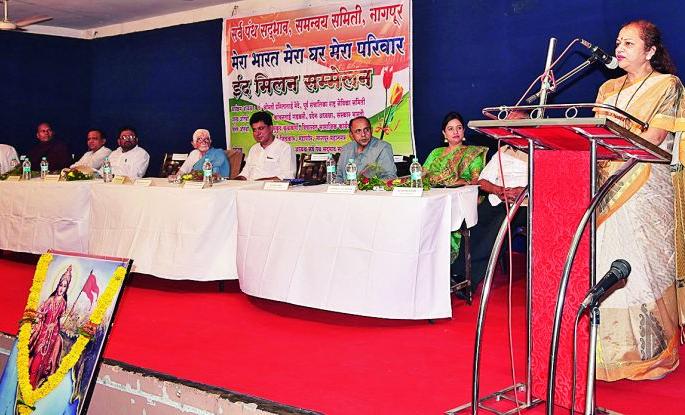 Educated mother will be made well-educated country : Kanchan Gadkari | सुशिक्षित माताच घडवतील सुसंस्कारीत देश : कांचन गडकरी