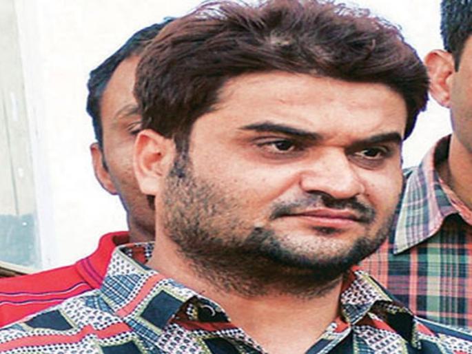 Gujarat assembly election: discussion in Kutiyya candidate of Bahubali! | गुजरात विधानसभा निवडणूक : कुतियानामध्ये चर्चा बाहुबली उमेदवाराची! Gujarat assembly election: discussion in Kutiyya candidate of Bahubali! | गुजरात विधानसभा निवडणूक : कुतियानामध्ये चर्चा बाहुबली उमेदवाराची!