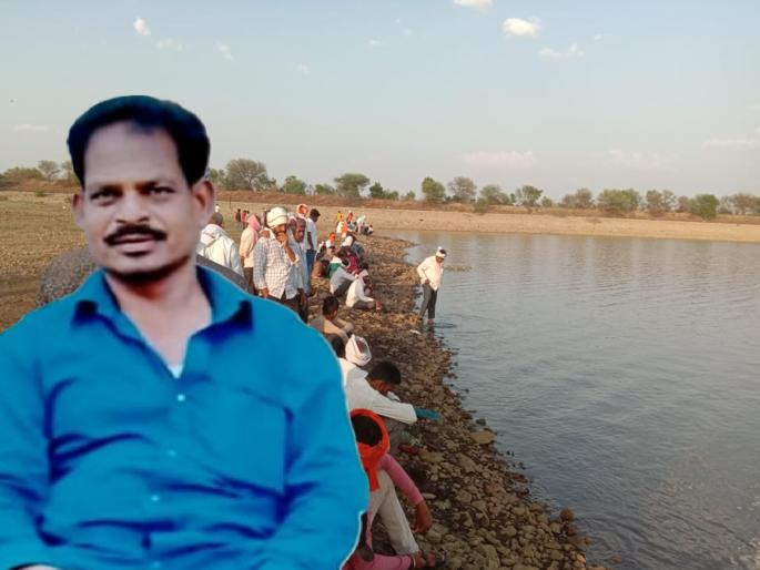 Nanded: Storm hits as soon as fishing starts, one missing in lake at Kandhar | Nanded: मासेमारी सुरू करताच अचानक वादळी वारा सुटला, एकजण तलावात बेपत्ता Nanded: Storm hits as soon as fishing starts, one missing in lake at Kandhar | Nanded: मासेमारी सुरू करताच अचानक वादळी वारा सुटला, एकजण तलावात बेपत्ता