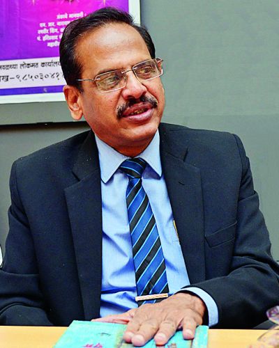 Notice to Nagpur University Vice-Chancellor Siddharthvinayak Kane | नागपूर विद्यापीठाचे कुलगुरू सिद्धार्थविनायक काणे यांना नोटीस Notice to Nagpur University Vice-Chancellor Siddharthvinayak Kane | नागपूर विद्यापीठाचे कुलगुरू सिद्धार्थविनायक काणे यांना नोटीस