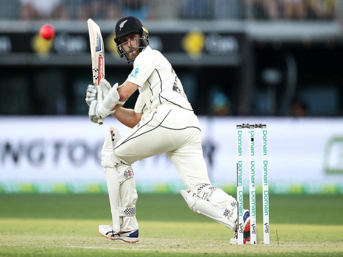 Kane Williamson's stay on crease despite of caught out, Stuart broad question hi sportsmanship | केन विलियम्सनच्या खिलाडूवृत्तीवर इंग्लंडच्या गोलंदाजाचं प्रश्नचिन्ह, जाणून घ्या नेमकं काय घडलं
