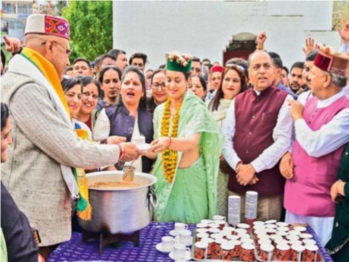 Lok Sabha Election 2024: 'Modi is an incarnation of Shri Ram, I am the salt of Ram Setu', claims Kangana Ranaut | ‘मोदी श्रीरामांचा अवतार, मी रामसेतूची खार’, कंगना रनाैत यांचा दावा Lok Sabha Election 2024: 'Modi is an incarnation of Shri Ram, I am the salt of Ram Setu', claims Kangana Ranaut | ‘मोदी श्रीरामांचा अवतार, मी रामसेतूची खार’, कंगना रनाैत यांचा दावा