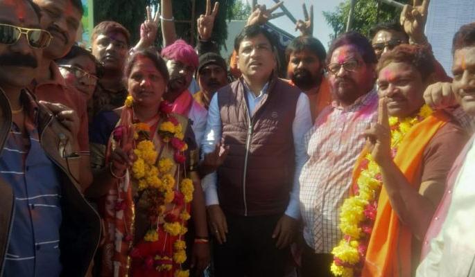 BJP's shock in Kanhan: Shiv Sena's Ashtankar municipal president | कन्हानमध्ये भाजपला धक्का : शिवसेनेच्या आष्टणकर नगराध्यक्ष BJP's shock in Kanhan: Shiv Sena's Ashtankar municipal president | कन्हानमध्ये भाजपला धक्का : शिवसेनेच्या आष्टणकर नगराध्यक्ष