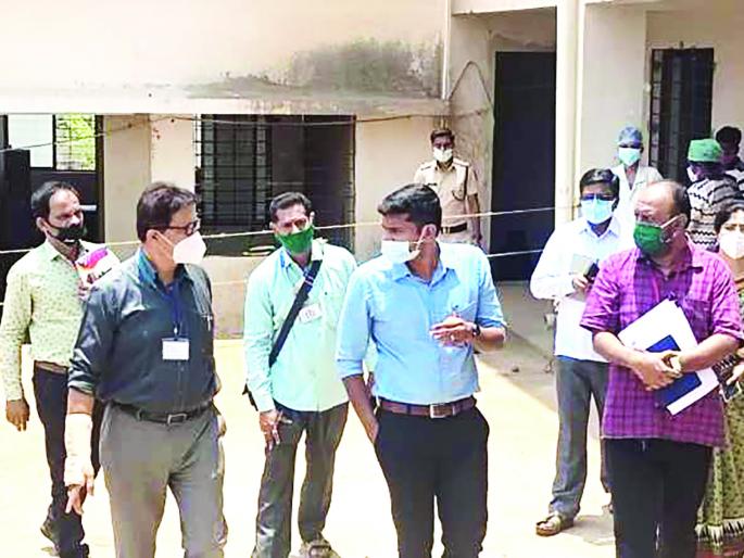 Will discuss with the District Collector about the supply of oxygen | ऑक्सिजन पुरवठा करण्याबाबत जिल्हाधिकाऱ्यांशी चर्चा करणार Will discuss with the District Collector about the supply of oxygen | ऑक्सिजन पुरवठा करण्याबाबत जिल्हाधिकाऱ्यांशी चर्चा करणार
