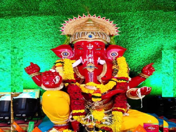 Kankavali's Bhushan Ganpati of Saints, immersion will be held on the seventh day this year | कणकवलीचे भूषण 'संतांचा गणपती '!, मातीच्या एकवीस गोळ्यांपासून निर्मिती; प्रसाद म्हणून दिली जाते 'भांग' Kankavali's Bhushan Ganpati of Saints, immersion will be held on the seventh day this year | कणकवलीचे भूषण 'संतांचा गणपती '!, मातीच्या एकवीस गोळ्यांपासून निर्मिती; प्रसाद म्हणून दिली जाते 'भांग'