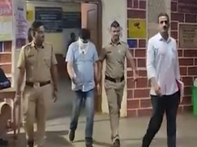 Lodge owner in Kankavli arrested in prostitution case involving Bangladeshi women | बांगलादेशी महिलांकडून वेश्याव्यवसाय प्रकरणी कणकवलीतील लॉजच्या मालकाला अटक Lodge owner in Kankavli arrested in prostitution case involving Bangladeshi women | बांगलादेशी महिलांकडून वेश्याव्यवसाय प्रकरणी कणकवलीतील लॉजच्या मालकाला अटक