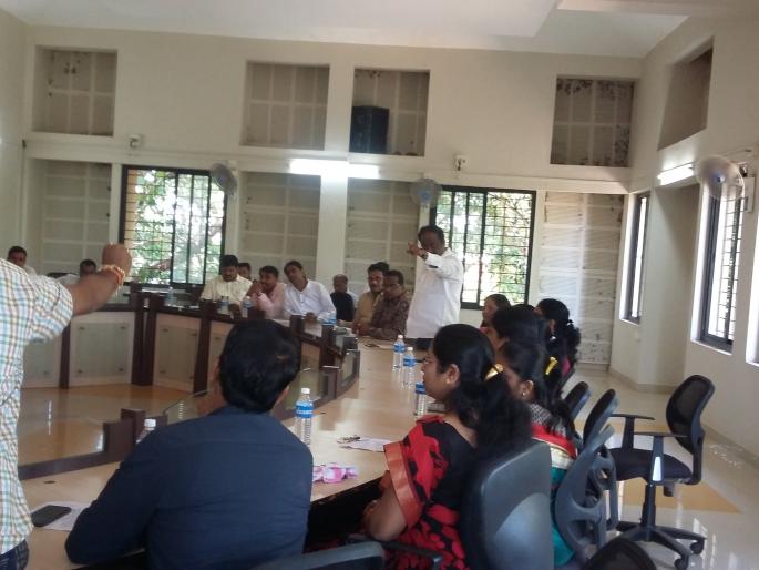 Nagar president's behavior is not appreciated by the city: Rupesh Narvekar | नगराध्यक्षांचे वर्तन शहराला भूषणावह नाही : रूपेश नार्वेकर Nagar president's behavior is not appreciated by the city: Rupesh Narvekar | नगराध्यक्षांचे वर्तन शहराला भूषणावह नाही : रूपेश नार्वेकर