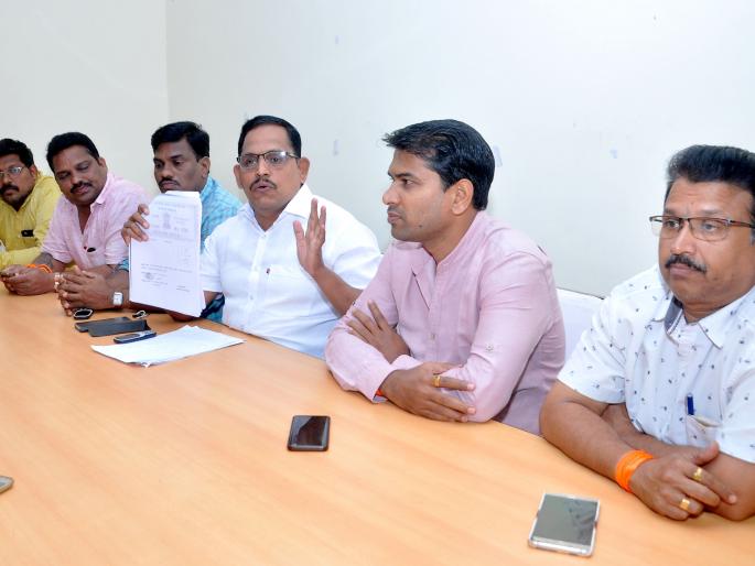 1 lakh corruption in waste collection tender process! | कचरा संकलन निविदा प्रक्रीयेत ५२ लाखांचा भ्रष्टाचार ! 1 lakh corruption in waste collection tender process! | कचरा संकलन निविदा प्रक्रीयेत ५२ लाखांचा भ्रष्टाचार !