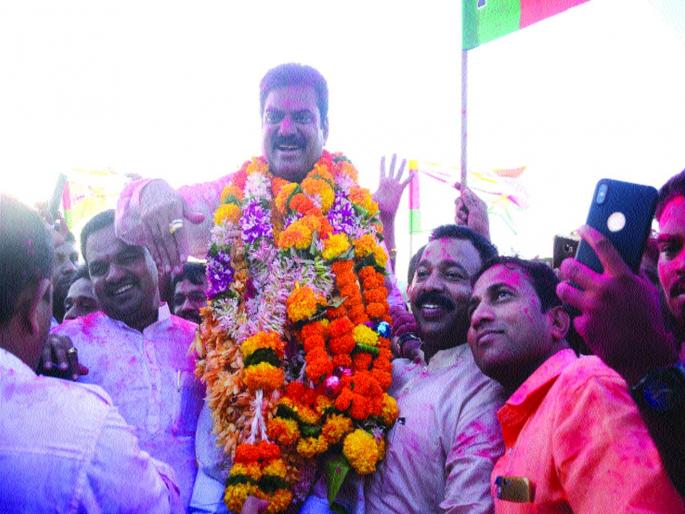 Lok Sabha election result 2019: Kapil Patil win in Bhivandi | लोकसभा निवडणूक निकाल २०१९ : भिवंडीत पुन्हा कमळ फुलले, कपिल पाटील यांचा दणदणीत विजय Lok Sabha election result 2019: Kapil Patil win in Bhivandi | लोकसभा निवडणूक निकाल २०१९ : भिवंडीत पुन्हा कमळ फुलले, कपिल पाटील यांचा दणदणीत विजय