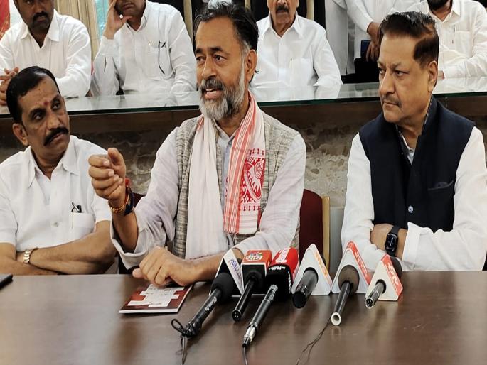 Bharat Jodo Yatra will break the silence of the people of the country - Yogendra Yadav | भारत जोडो यात्रा देशातील जनतेचे मौन तोडेल- योगेंद्र यादव Bharat Jodo Yatra will break the silence of the people of the country - Yogendra Yadav | भारत जोडो यात्रा देशातील जनतेचे मौन तोडेल- योगेंद्र यादव