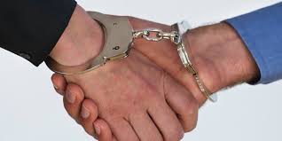 In the well known murderous assault case most wanted Karan-Arjun surrendered | बहुचर्चित खुनी हल्ल्यातील करण-अर्जून परतले