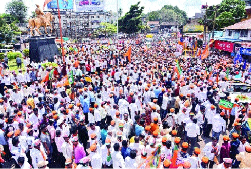 Fifty years of fun will pay off with interest | पन्नास वर्षांतील मस्तीची व्याजासह फेड करणार -अतुल भोसले Fifty years of fun will pay off with interest | पन्नास वर्षांतील मस्तीची व्याजासह फेड करणार -अतुल भोसले