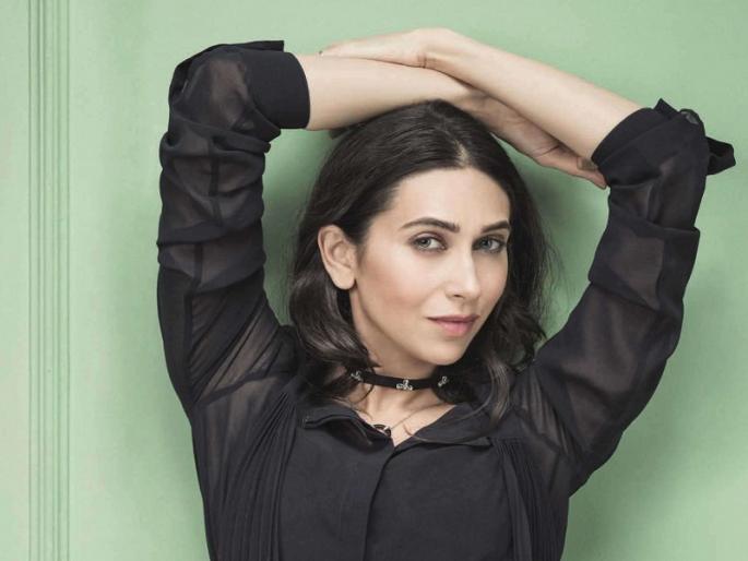 Karisma Kapoor's Comeback, soon to be seen in the web site | करिश्मा कपूरचे कमबॅक, लवकरच दिसणार ह्या वेबसीरिजमध्ये Karisma Kapoor's Comeback, soon to be seen in the web site | करिश्मा कपूरचे कमबॅक, लवकरच दिसणार ह्या वेबसीरिजमध्ये