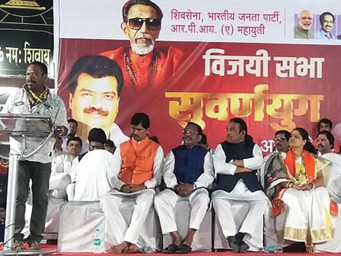 Shrirang Barane will solve all the problems in the loan- Shrirang Barane | कर्जतमधील सर्व प्रश्न मार्गी लावणार- श्रीरंग बारणे