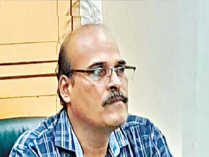 Clerk arrested in Sangli for accepting bribe of Rs 1.5 lakhs | सांगलीत दीड लाखाची लाच घेताना कारकुनास अटक, जमिन विक्रीची परवानगी देण्यासाठी दोन लाखांची मागणी