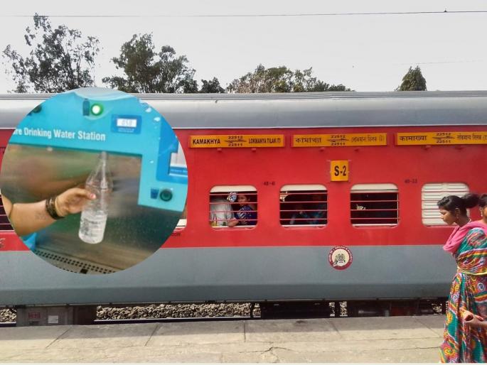 The story is completely filmy: The child was in the car, the mother kept filling water on the platform and the train sped off towards Mumbai. | कहानी पुरी फिल्मी है : चिमुकले गाडीत, आई फलाटावर पाणी भरत राहिली अन् ट्रेन मुंबईच्या दिशेने निघाली The story is completely filmy: The child was in the car, the mother kept filling water on the platform and the train sped off towards Mumbai. | कहानी पुरी फिल्मी है : चिमुकले गाडीत, आई फलाटावर पाणी भरत राहिली अन् ट्रेन मुंबईच्या दिशेने निघाली