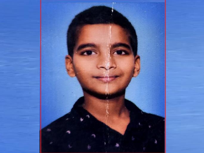 A schoolboy from Radhanagari taluka kolhapur hanged himself after coming home from Ganesh Mandal | Kolhapur: गणेश मंडळातून घरी आला अन् शाळकरी मुलाने गळफास लावून घेतला, घटनेने परिसर हळहळला A schoolboy from Radhanagari taluka kolhapur hanged himself after coming home from Ganesh Mandal | Kolhapur: गणेश मंडळातून घरी आला अन् शाळकरी मुलाने गळफास लावून घेतला, घटनेने परिसर हळहळला