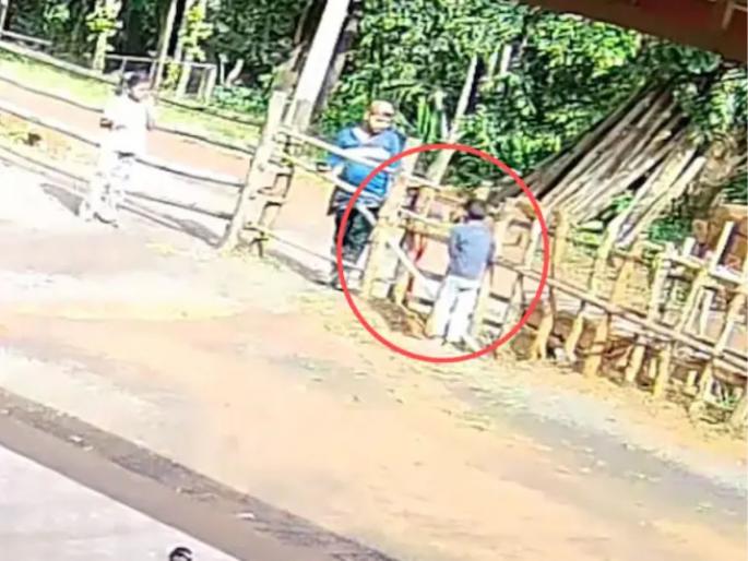 7 year old child accidentally killed his 9 year old brother | खळबळजनक! ७ वर्षांच्या मुलाने चुकून घेतला ९ वर्षांच्या भावाचा जीव, खेळता खेळता काय घडलं? 7 year old child accidentally killed his 9 year old brother | खळबळजनक! ७ वर्षांच्या मुलाने चुकून घेतला ९ वर्षांच्या भावाचा जीव, खेळता खेळता काय घडलं?