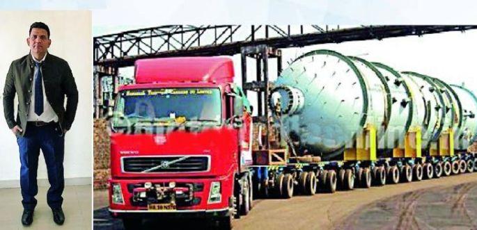 Nagpur's poor auto driver raise 150 crores business | नागपूरच्या गरीब आॅटोचालकाने उभारला दीडशे कोटींचा व्यवसाय Nagpur's poor auto driver raise 150 crores business | नागपूरच्या गरीब आॅटोचालकाने उभारला दीडशे कोटींचा व्यवसाय