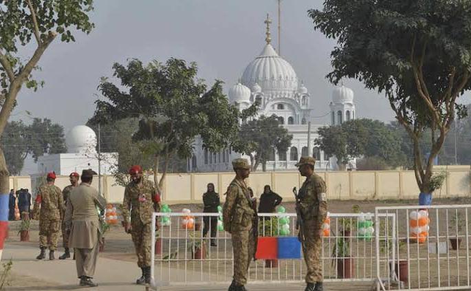 Terror Camps In District That Houses Kartarpur Gurdwara Says Intelligence Agencies | करतारपूरमध्ये दहशतवादी कॅम्प?; गुप्तचर यंत्रणेच्या दाव्यामुळे भारताची वाढली चिंता