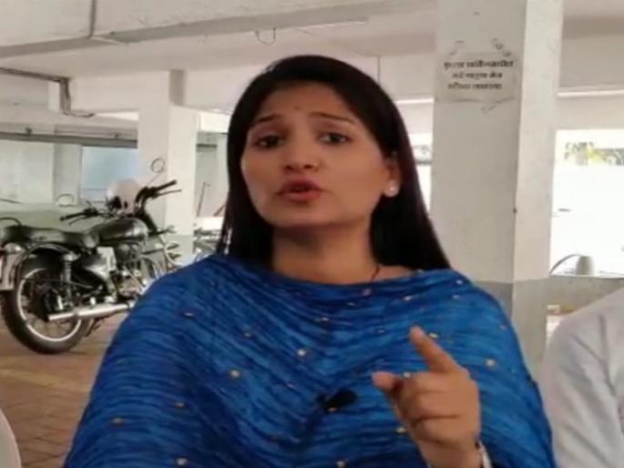 Karuna Munde was cheated of Rs 30 lakh by the two, alleging that the suspect was an acquaintance of Dhananjay Munde | करुणा मुंडेंना दोघांनी ३० लाखांना गंडवले, संशयित धनंजय मुंंडेंच्या परिचयाचे असल्याचा आरोप