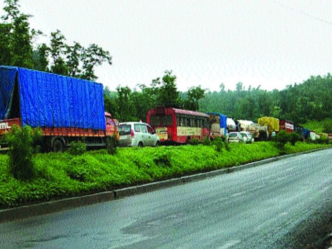 Old Kasara Ghat starts today, information of tahsildar | जुना कसारा घाट आज होणार सुरू, तहसीलदारांची माहिती