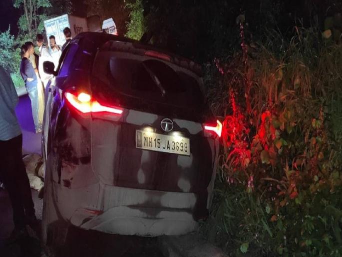 Nashik youth dies in an accident at Kasara Ghat | कसारा घाटातील अपघातात नाशिकच्या तरुणाचा मृत्यू Nashik youth dies in an accident at Kasara Ghat | कसारा घाटातील अपघातात नाशिकच्या तरुणाचा मृत्यू