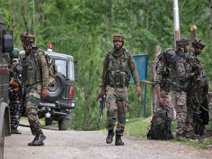 Encounter between security forces and terrorists in Kupwara; 2 terrorists killed, operation continues | कुपवाडामध्ये सुरक्षा दल आणि दहशतवाद्यांमध्ये चकमक; २ दहशतवादी ठार, ऑपरेशन सुरूच