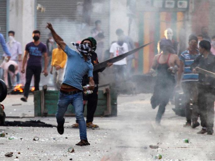 318 children of J & K have died since 2003 | २००३ पासून जम्मू-काश्मीरच्या हिंसाचारात ३१८ मुले मृत्युमुखी  318 children of J & K have died since 2003 | २००३ पासून जम्मू-काश्मीरच्या हिंसाचारात ३१८ मुले मृत्युमुखी